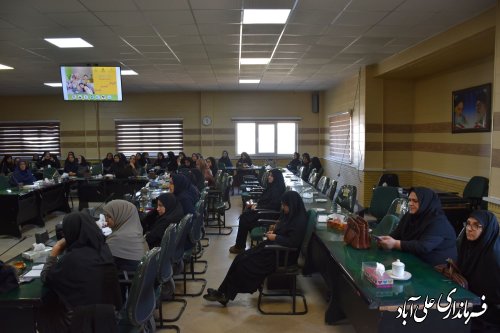 همایش هفته سلامت بانوان ایرانی در علی آبادکتول برگزار شد